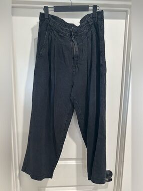 Free People Black Textured pleated Pants